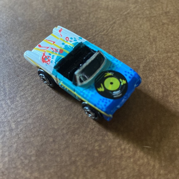 Vintage Lot of 4 micro machine convertibles - Picture 6 of 8